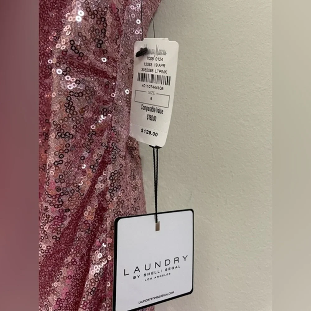 NWT Laundry by Shelli Segal Sequin Mini Dress in Light Pink - 6‎ - Picture 7 of 11